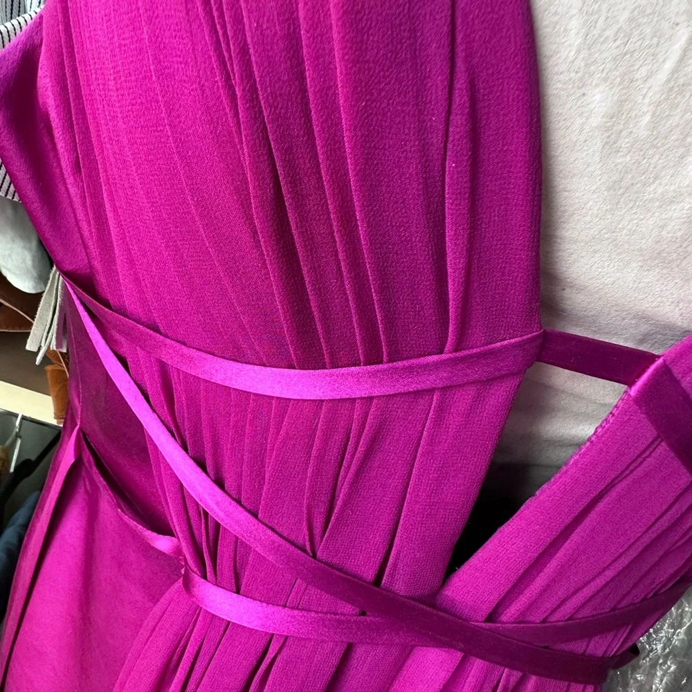 Elegant Pink Evening Dress, Size 4. - Picture 5 of 15
